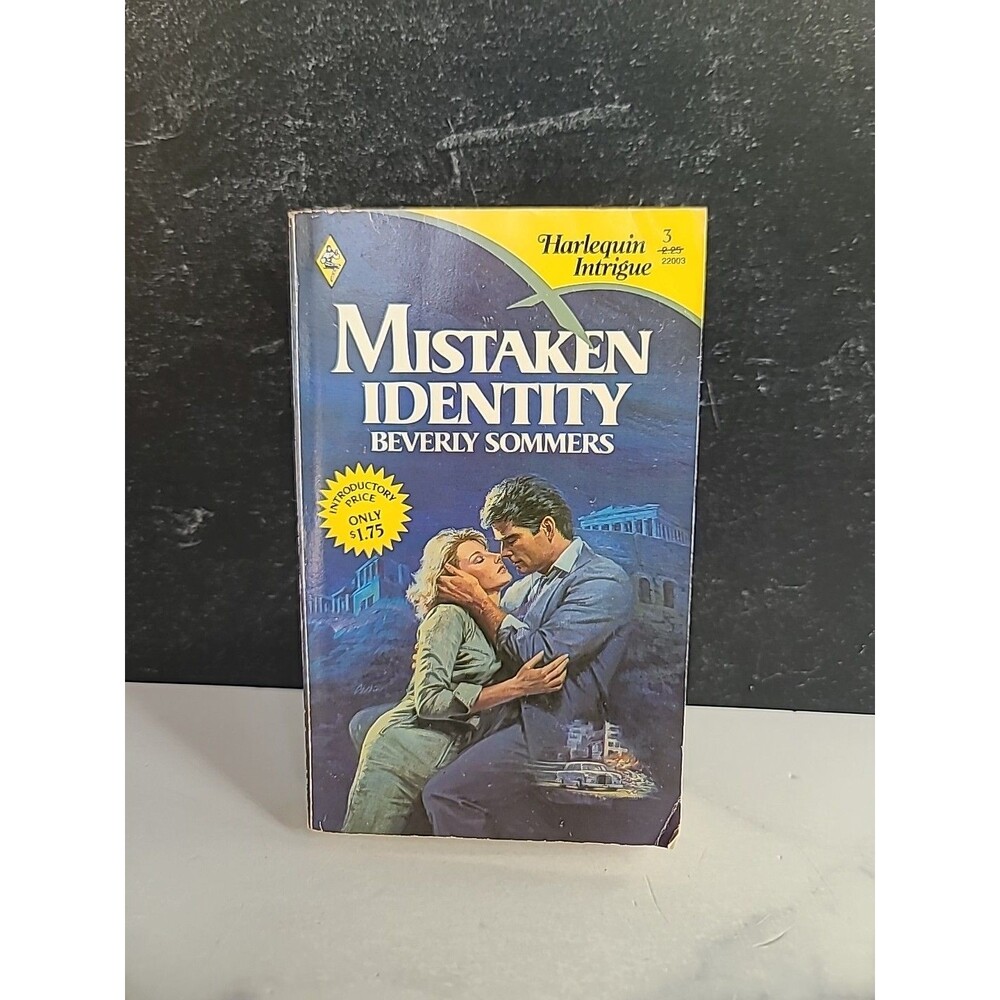 Mistaken Identity By Beverly Sommers Paperback